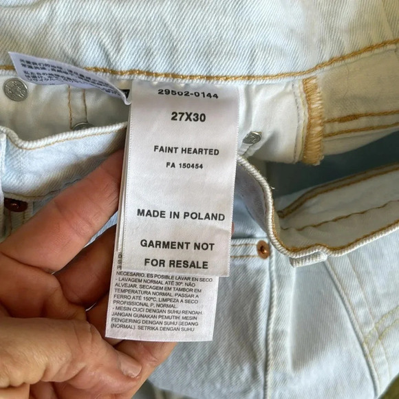 Levi’s 501 womens called faint hearted from sample sale NWT size 27 x 30 raw hem - Picture 8 of 16